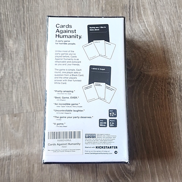 Cards Against Humanity Card Game NIB - Picture 3 of 3